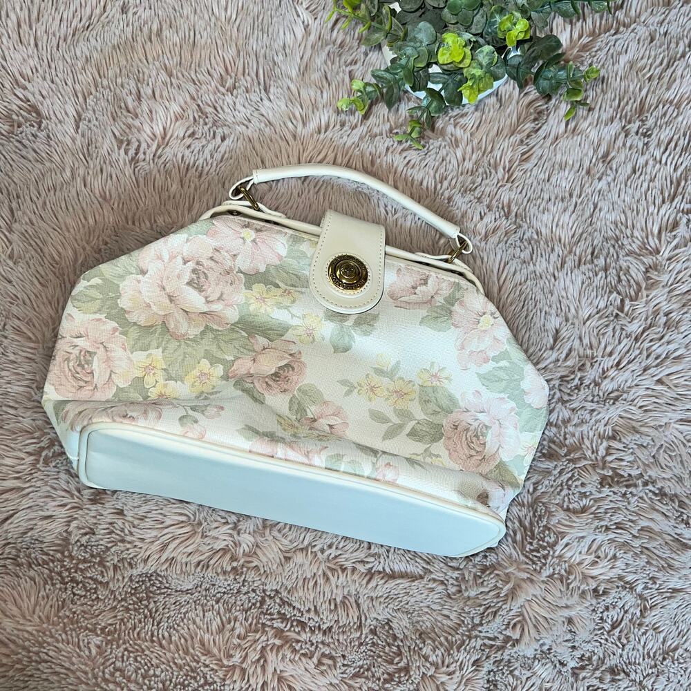 NWOT Kathie Lee Collection Vintage Pastel Floral Print Shoulder Purse - Picture 13 of 14